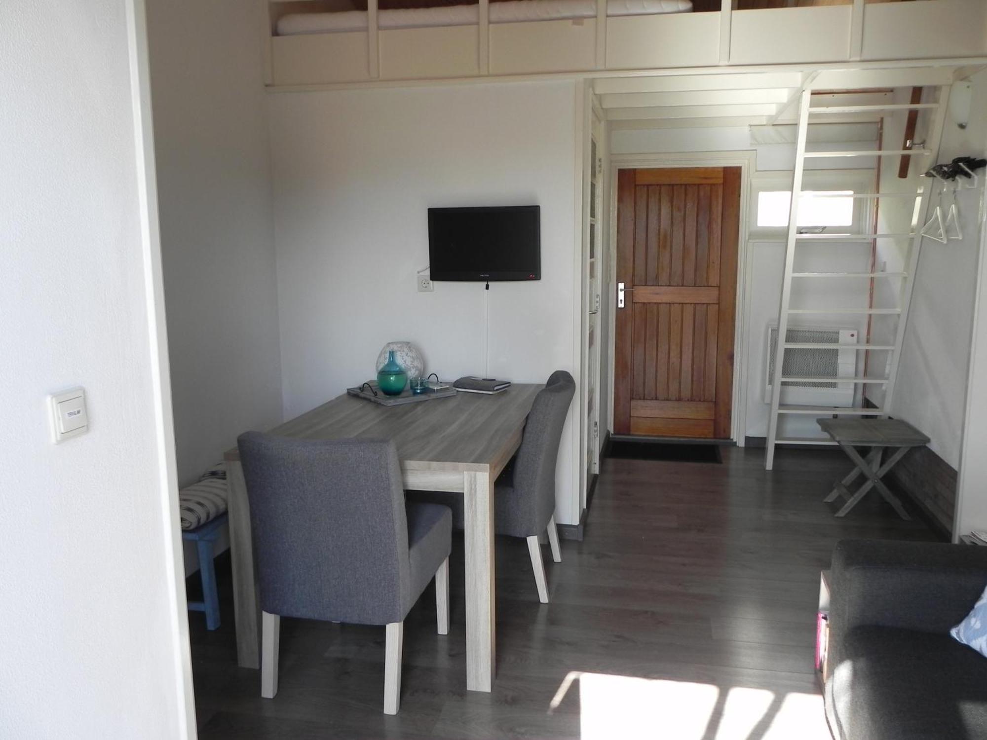 Appels En Peren Bed And Breakfast Breezand Room photo
